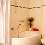 Ξενοδοχείο Business Vital Am Rennsteig 4*