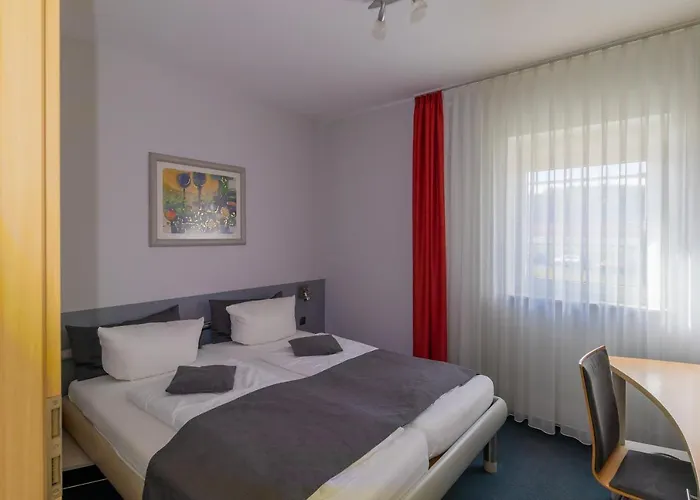 Business Vital Am Rennsteig 4* سوهل